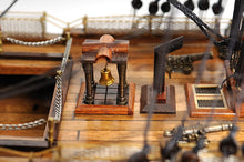 Load image into Gallery viewer, HMS Victory Large With Table Top Display Case