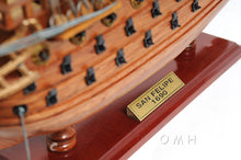 Load image into Gallery viewer, San Felipe Small with Display Case