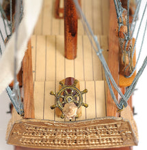 Load image into Gallery viewer, HMS Victory Small with Display Case