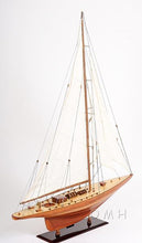 Load image into Gallery viewer, Shamrock Yacht L