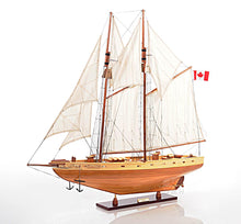 Load image into Gallery viewer, Bluenose II Fully Assembled