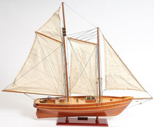 Load image into Gallery viewer, America Cup Racing Yacht Fully Assembled Model