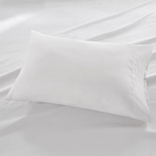 Load image into Gallery viewer, All Season Moisture Wicking Lightweight Sheet Set -Queen MP20-1177 By Olliix