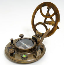 Load image into Gallery viewer, Sundial Compass in wood box (Large)