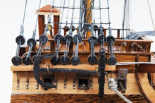 Load image into Gallery viewer, HMS Victory Bow Section