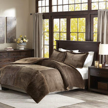 Load image into Gallery viewer, Corduroy Plush Comforter Mini Set -King/Cal King BASI10-0422 By Olliix