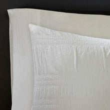 Load image into Gallery viewer, 4 Piece Cotton Seersucker Duvet Cover Set -King/Cal King MP12-4397 By Olliix