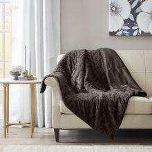 Load image into Gallery viewer, Madison Park Arctic Ultra Plush Down Alternative Throw - 50X60" BASI50-0415