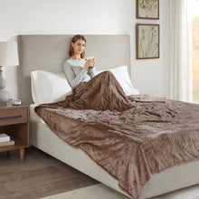 Load image into Gallery viewer, Beautyrest Heated Plush Blanket - Queen BR54-0519 By Olliix