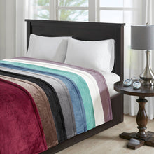 Load image into Gallery viewer, Beautyrest Heated Plush Blanket - King BR54-0657 By Olliix