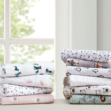 Load image into Gallery viewer, Intelligent Design Cozy Soft Cotton Novelty Print Flannel Sheet Set - Twin Xl ID20-1557