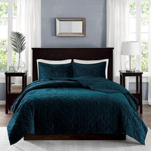 Load image into Gallery viewer, Madison Park 3 Piece Coverlet Set -King/Cal King MP13-4612 By Olliix