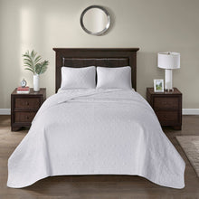 Load image into Gallery viewer, Madison Park Quebec Reversible Bedspread Set - Twin MP13-6128 By Olliix