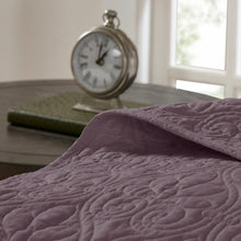 Load image into Gallery viewer, Madison Park Quebec Reversible Coverlet Set - King/Cal King MP13-6150