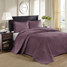 Load image into Gallery viewer, Madison Park Quebec Reversible Bedspread Set - King MP13-6154 By Olliix