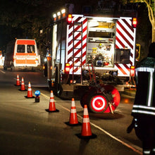 Load image into Gallery viewer, 6Pcs 28" PVC Fluorescent Reflective Road Parking Cones