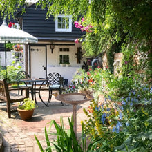 Load image into Gallery viewer, Antique Gold Freestanding Pedestal Bird Bath Feeder