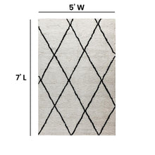 Load image into Gallery viewer, Shag Style Diamond Trellis Area Rug - 5' x 7' - Ivory
