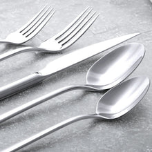 Load image into Gallery viewer, Emilia Mirror 20-Piece Flatware Set

