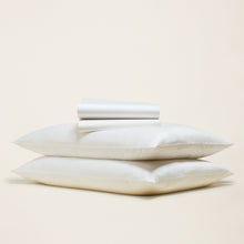Load image into Gallery viewer, Luxe Australian Sateen Bedding Bundle
