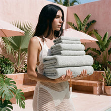 Load image into Gallery viewer, Ultraplush Australian Cotton Towels
