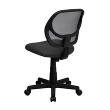 Load image into Gallery viewer, Low Back Gray Mesh Swivel Task Office Chair with Curved Square Back
