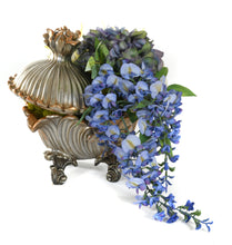 Load image into Gallery viewer, Blue WisteriaÊChiffon BoxÊ

