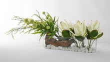 Load image into Gallery viewer, White Protea Glass
