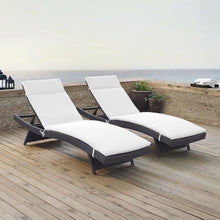 Load image into Gallery viewer, Biscayne Outdoor Wicker Chaise Lounge White/Brown
