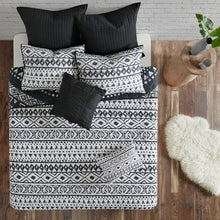 Load image into Gallery viewer, 7 Piece Cotton Reversible Coverlet Set -King/Cal King Uh13-2148
