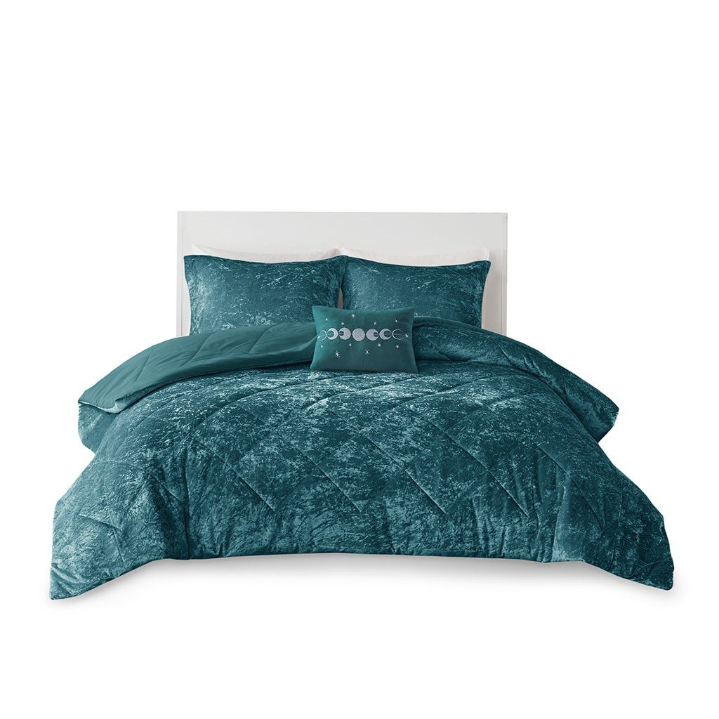 Intelligent Design Felicia 100% Polyester Crushed Velvet Comforter Set - Full/Queen - Teal ID10-1906 By Olliix