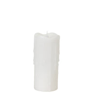 Load image into Gallery viewer, Simplux Designer LED Dripping Candle with Moving Flame and Remote (Set of 2)
