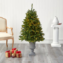Load image into Gallery viewer, 4.5' Sierra Spruce 'Natural Look' Artificial Christmas Tree w/ 150 Clear LED
