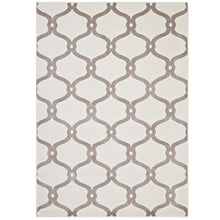 Load image into Gallery viewer, Beltara Chain Link Transitional Trellis 8x10 Area Rug by Modway
