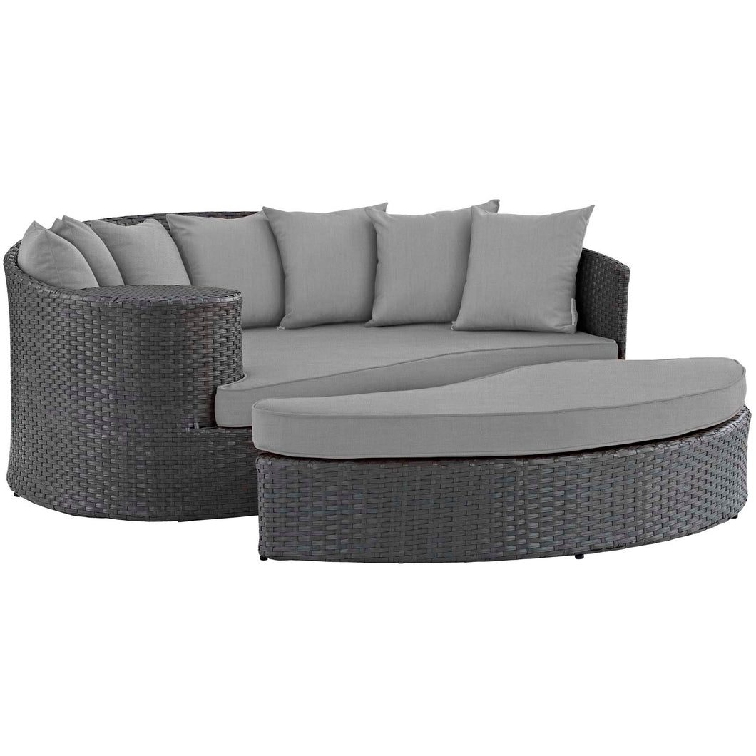 Sojourn Outdoor Patio Sunbrella¨ Daybed by Modway