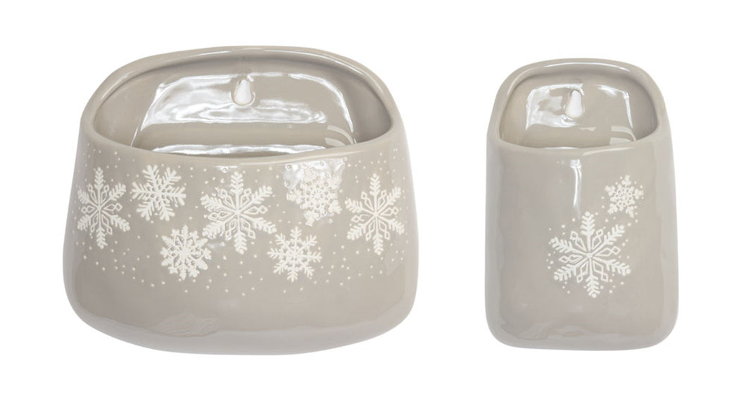 Stoneware Wall Pocket with Snowflake Design (Set of 2)
