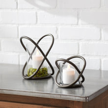 Load image into Gallery viewer, Modern Metal Votive Holder with Glass Insert (Set of 2)

