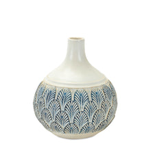 Load image into Gallery viewer, Geometric Leaf Print Vase (Set of 3)
