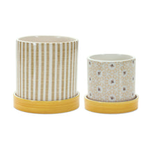 Load image into Gallery viewer, Stone Bumble Bee Striped Planter with Plate (Set of 2)
