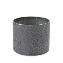 Load image into Gallery viewer, Ornate Geometric Metal Planter (Set of 4)

