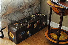 Load image into Gallery viewer, Vintage Suitcase
