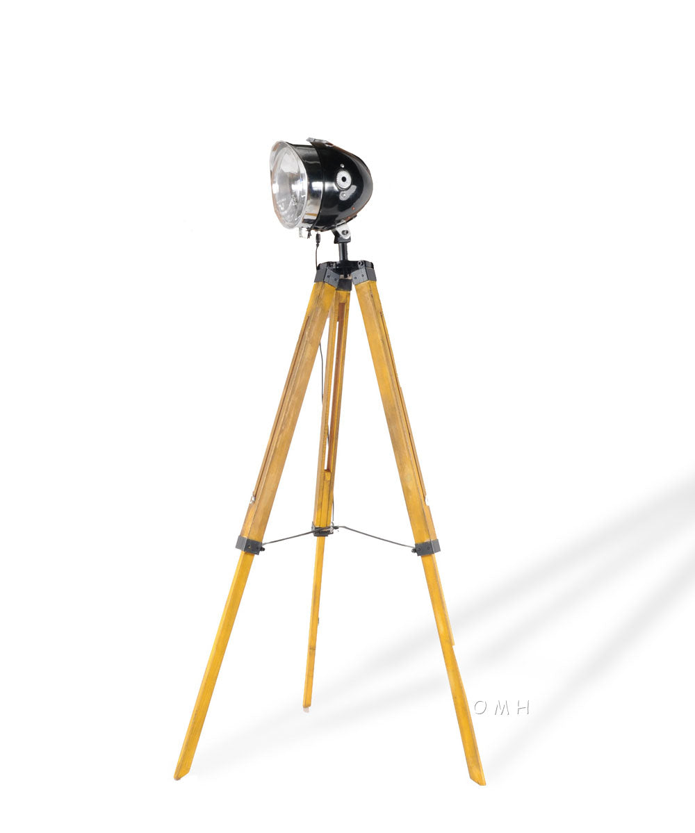 Jawa Lamp with Tripod