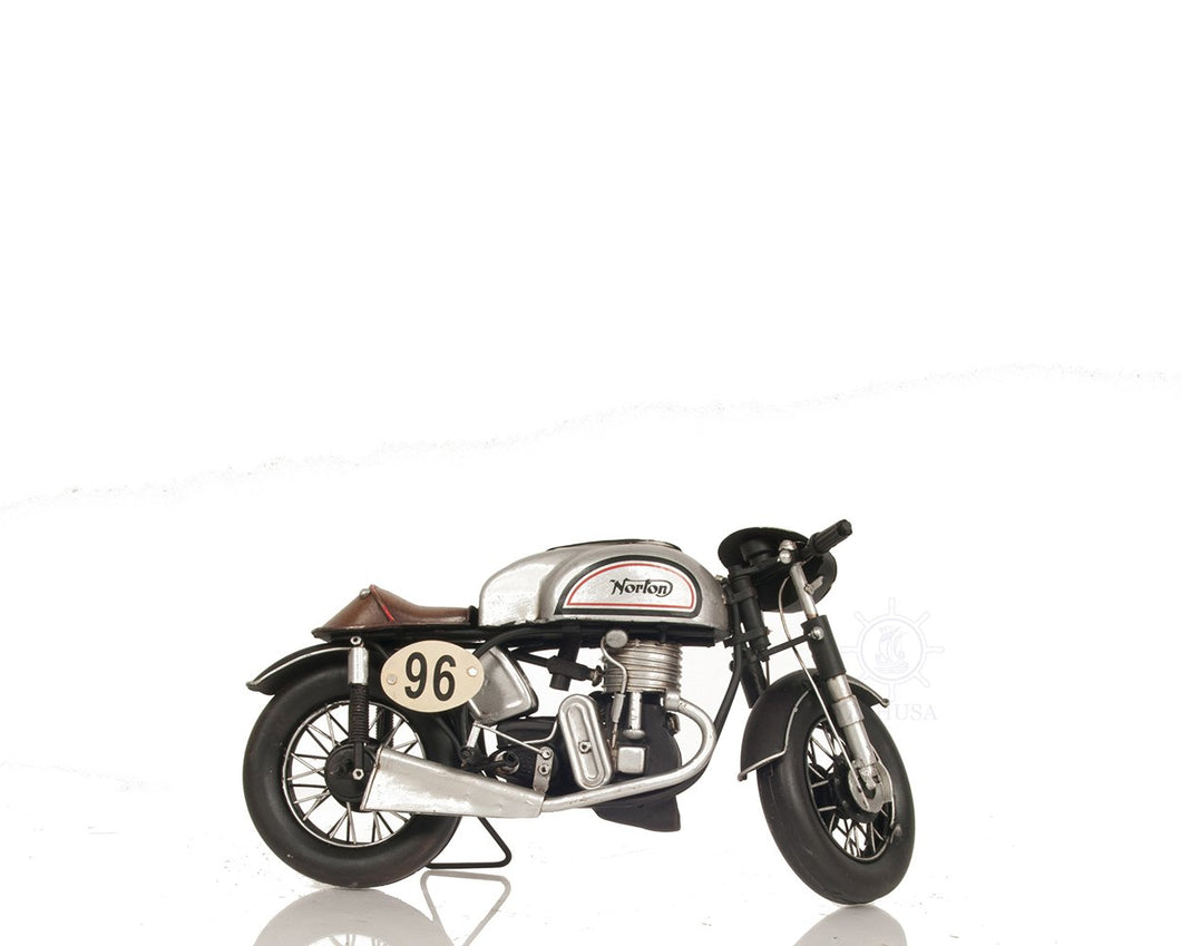 1952 Norton Manx 1:8 Metal Handmade Scaled Model