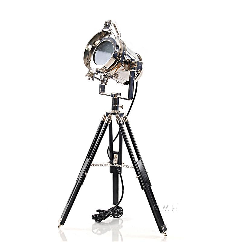 Alum Spot Light On Wooden Stand