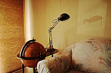 Load image into Gallery viewer, Brass Table Spring Lamp On Round Base
