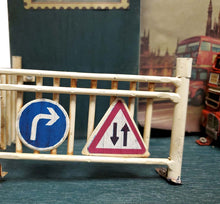 Load image into Gallery viewer, Vintage Double Decker London Bus Shadow Box
