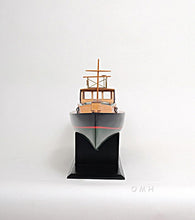 Load image into Gallery viewer, Hemingway™ Pilar Fishing Boat
