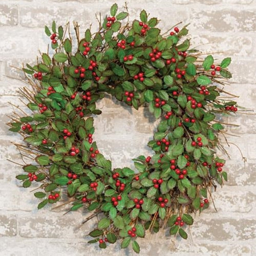 Holly Wreath w/Berry 22
