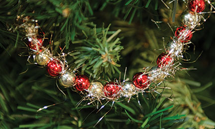 Red & Gold Bead & Tinsel Garland 9ft (Pack of 2)
