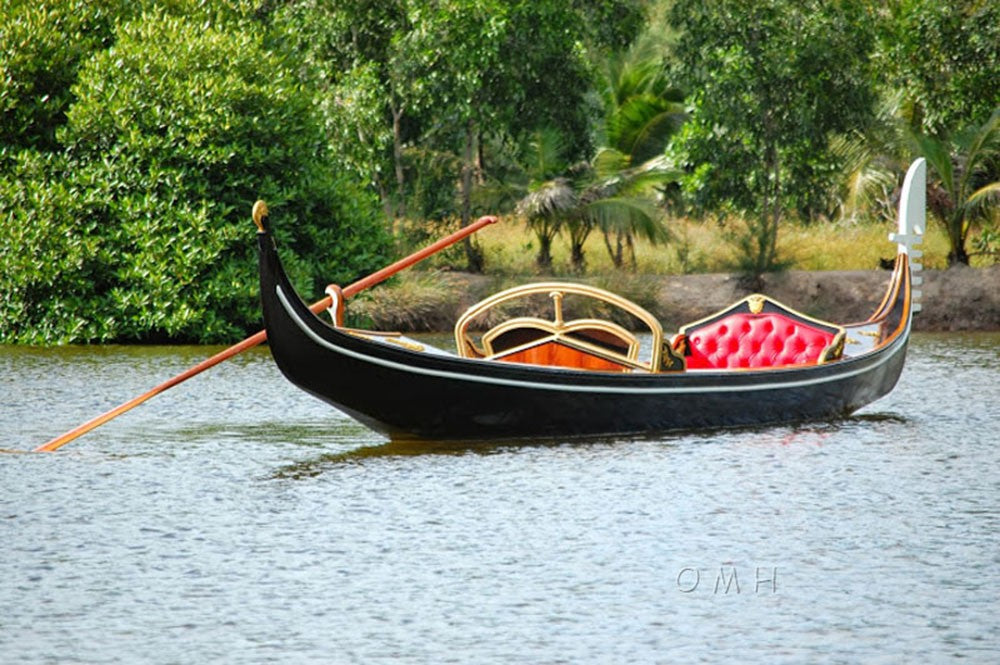 Venetian Gondola Real Boat 36
